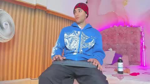 jack__baby_ online show from 12.20.25