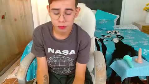 Snapshot of jack__thomas chatting on 06.24.26 JACK TOMAS online show from 06.24.26