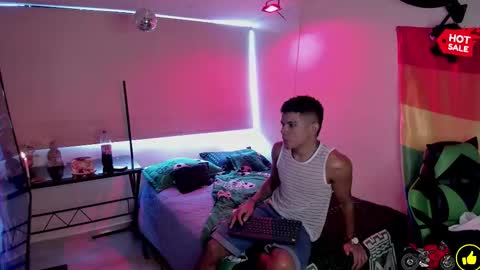 Snapshot of jack_castell chatting on 11.14.25 JACK CASTELL online show from 11.14.25