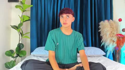 Snapshot of jack_noir chatting on 09.24.25 Jack online show from 09.24.25