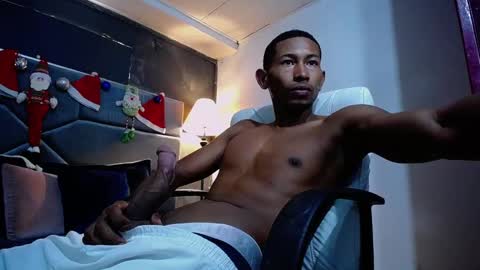 Snapshot of jack_taly chatting on 12.20.25 JACK Y TALY online show from 12.20.25