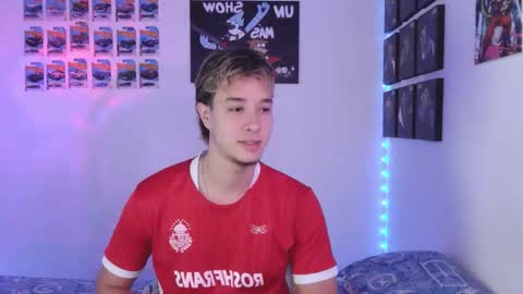 Snapshot of jack_walker190 chatting on 11.20.25 J online show from 11.20.25