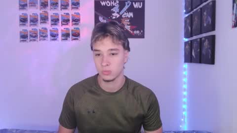 Snapshot of jack_walker190 chatting on 11.29.25 J online show from 11.29.25