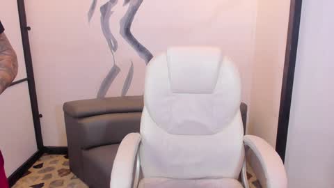 Snapshot of jackblanco_ chatting on 01.14.25 Jack White online show from 01.14.25