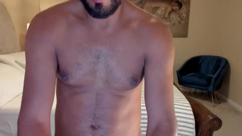 Snapshot of jackmasterxx chatting on 01.08.25 Jacker Grayson online show from 01.08.25