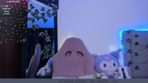 Snapshot of jacks_hotter chatting on 11.12.25 Jackson online show from 11.12.25