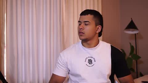 Jackson Bell online show from 12.17.25