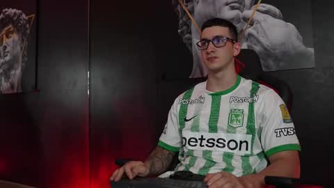 Snapshot of jacksonolsenn chatting on 11.11.25 Jackson Olsen online show from 11.11.25