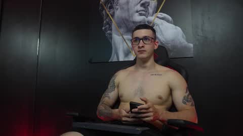 Snapshot of jacksonolsenn chatting on 11.25.25 Jackson Olsen online show from 11.25.25