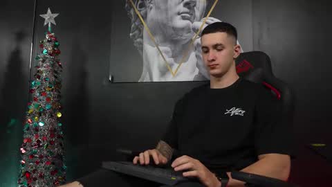 Snapshot of jacksonolsenn chatting on 12.17.25 Jackson Olsen online show from 12.17.25