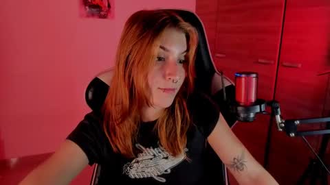 Snapshot of jacky_croft chatting on 12.30.24 Linda Sofia help me get to 100 thumbs up online show from 12.30.24