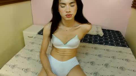 Snapshot of jackymurphy chatting on 09.29.25 Jacky Murphy online show from 09.29.25