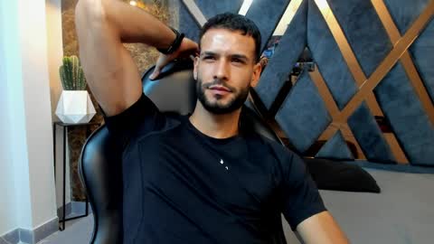 Snapshot of jacob_benelli chatting on 04.01.26 Jaco online show from 04.01.26