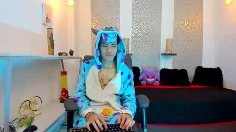 jacob_blackwell online show from 11.05.25