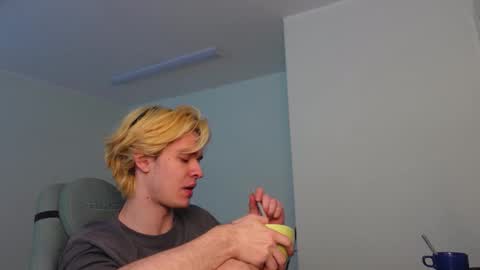 Snapshot of jacob_devon chatting on 02.14.26 JACOB DEVON online show from 02.14.26