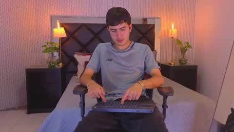 Snapshot of jacob_rosas chatting on 07.28.26 Jacob online show from 07.28.26