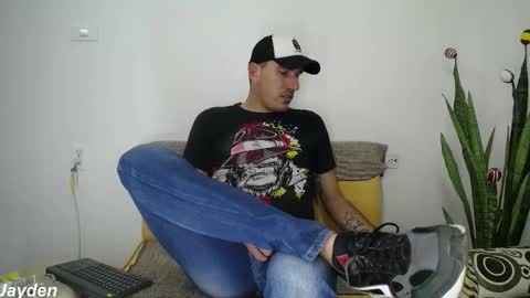 Snapshot of jacobandjayydenn chatting on 11.25.25 Jacob And Jayden online show from 11.25.25