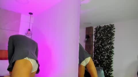 Snapshot of jacobdraven chatting on 04.08.26 jacobdraven online show from 04.08.26