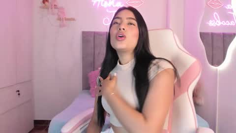 Snapshot of jacobss_gh chatting on 10.30.25 JACOBSS online show from 10.30.25