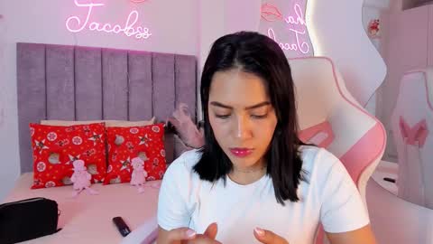 Snapshot of jacobss_gh chatting on 11.29.25 JACOBSS online show from 11.29.25