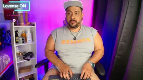 daddy sir master bear online show from 12.16.25