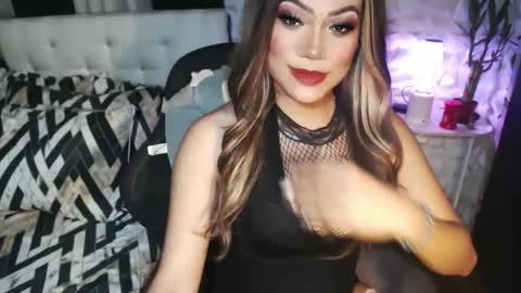 Jacque online show from 10.10.25