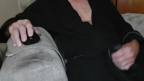 Snapshot of jacybob chatting on 12.20.24 jason online show from 12.20.24