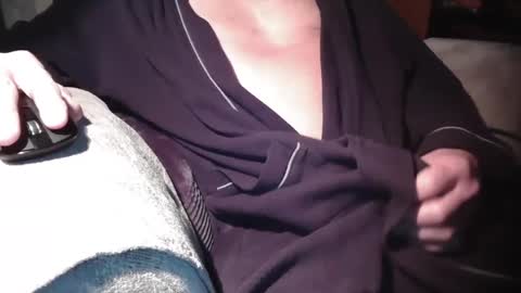 Snapshot of jacybob chatting on 02.22.25 jason online show from 02.22.25