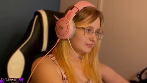 jacywinslat online show from 02.19.25