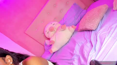 Vanniall online show from 12.22.24