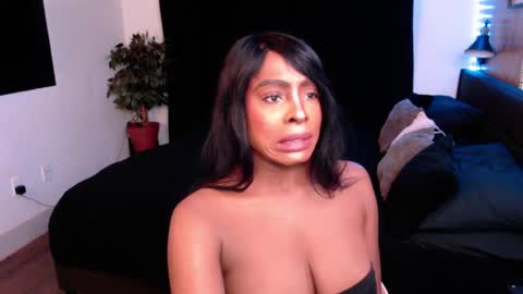 Jade online show from 09.22.25