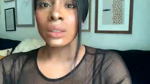 Jade online show from 10.08.25