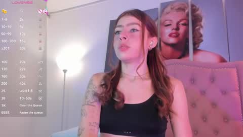 Snapshot of jade__20 chatting on 01.06.25 Jade  online show from 01.06.25