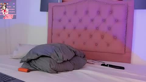 Snapshot of jade__20 chatting on 01.29.25 Jade  online show from 01.29.25