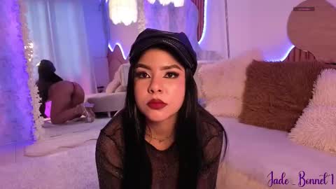  Jade Bonnet online show from 01.14.26