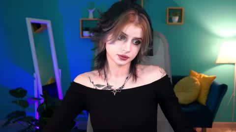 Snapshot of jade_castle chatting on 02.14.25 jade_castle online show from 02.14.25