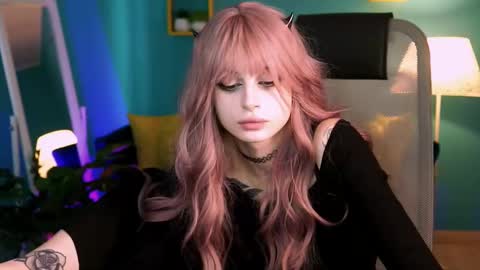 Snapshot of jade_castle chatting on 03.09.25 jade_castle online show from 03.09.25