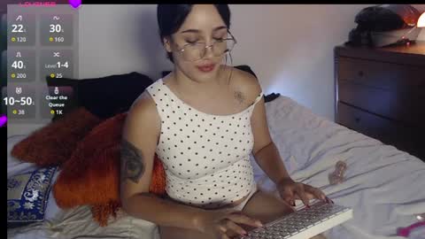 Snapshot of jade_evergreen_99 chatting on 07.22.26 jade_evergreen_99 online show from 07.22.26