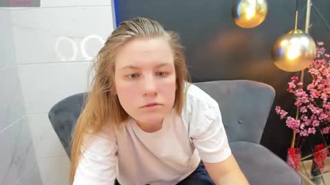 Jade online show from 02.16.25