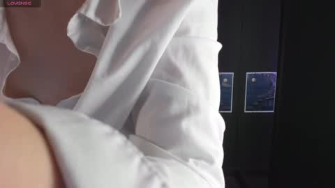 Jade online show from 02.22.25