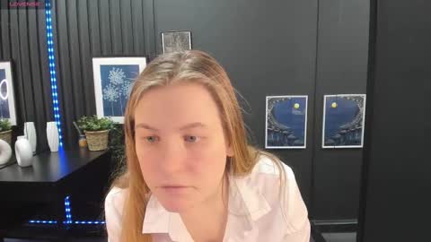 Jade online show from 02.22.25