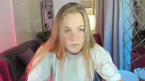 Jade online show from 09.17.25