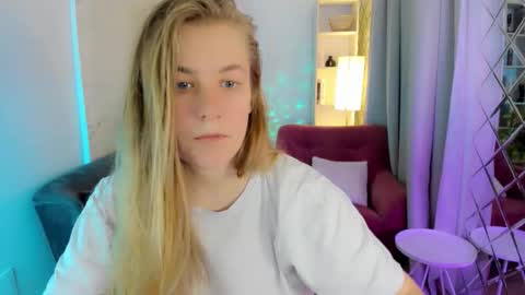 Jade online show from 09.19.25