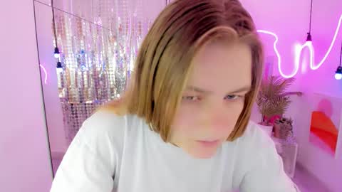 Jade online show from 09.26.25