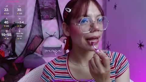 Snapshot of jade_storm_ chatting on 10.25.25 JADE online show from 10.25.25