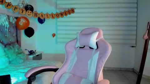 Jade online show from 10.30.25