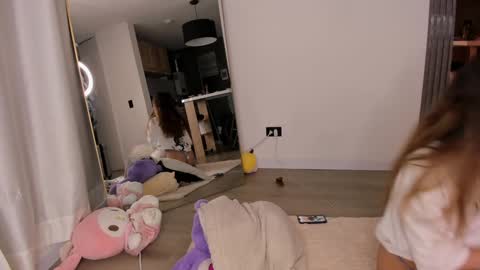 Jade online show from 12.05.24