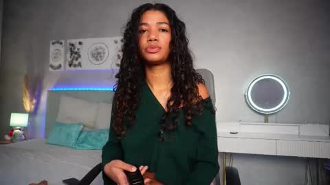 Jade online show from 11.27.25