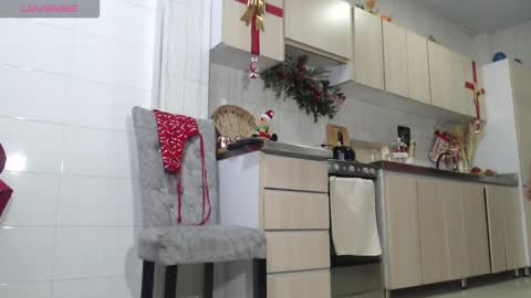 Jade online show from 11.30.25