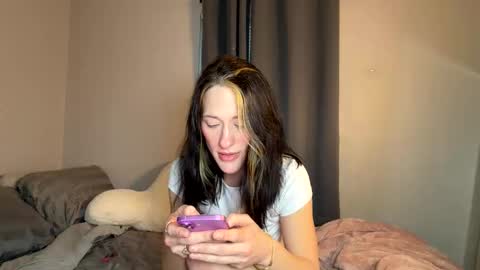 Snapshot of jadeee__ivy chatting on 03.17.26 sexyeyes neverlie online show from 03.17.26